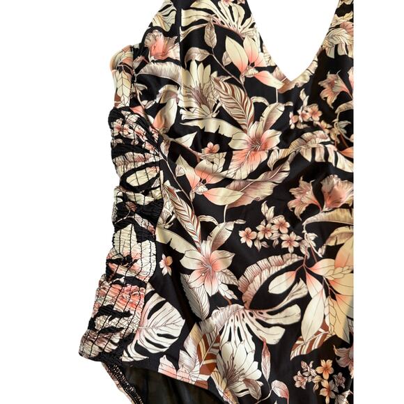 Sea Level Swim Australia Women's Plus 16 Beach Floral Smocked One Piece Swimsuit - Picture 3 of 14